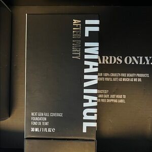 IL MAKIAGE After Party Foundation - Black